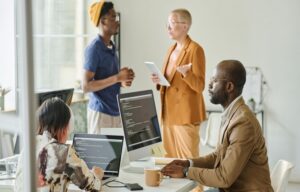 10 Ways a Top-Tier SaaS Marketing Agency Drives Predictable Revenue