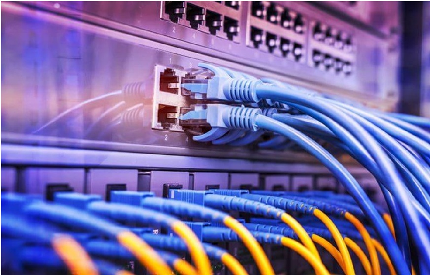What Separates a Reliable Cabling Contractor From a Basic Commercial Wiring Provider Today